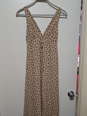 Chelsea28 Beige Maxi Dress with Black Floral Print